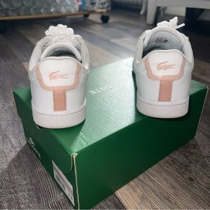 Women’s Carnaby Sneakers
